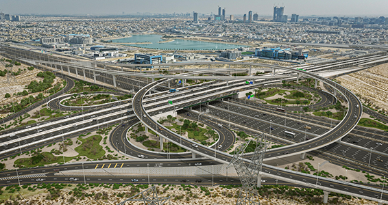 Hessa Caddesi ile Al Khail Yolu Kavşağının Geliştirilmesi