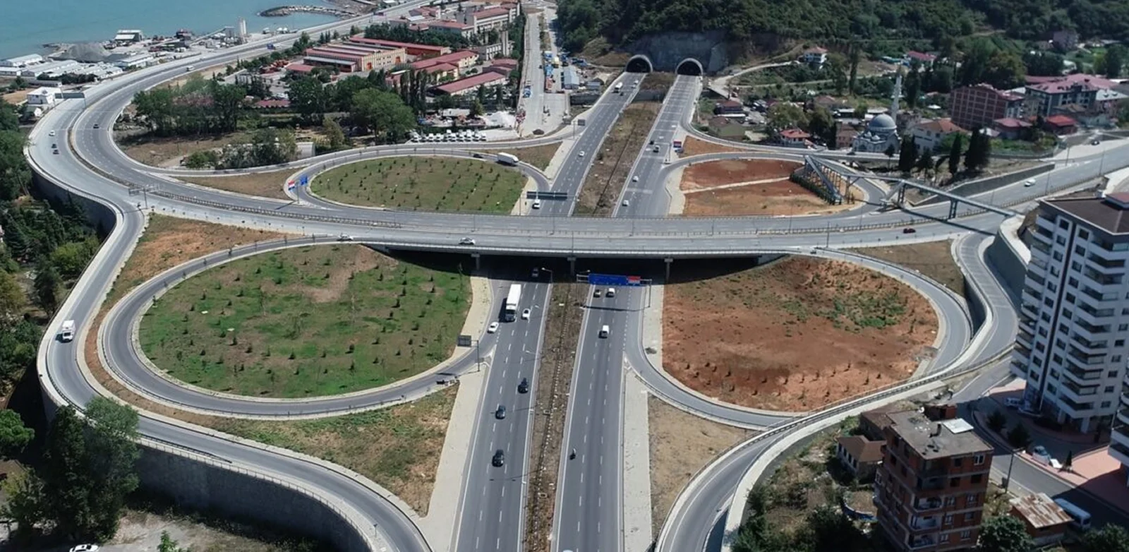 Trabzon Kanuni Bulvarı Yolu