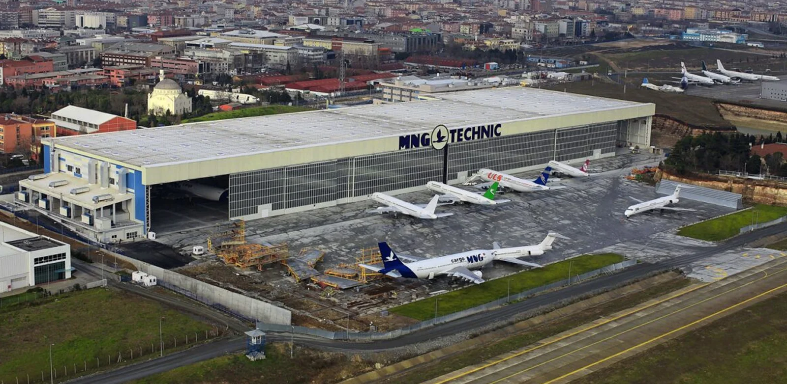 Uçak Bakım Hangarı, İstanbul